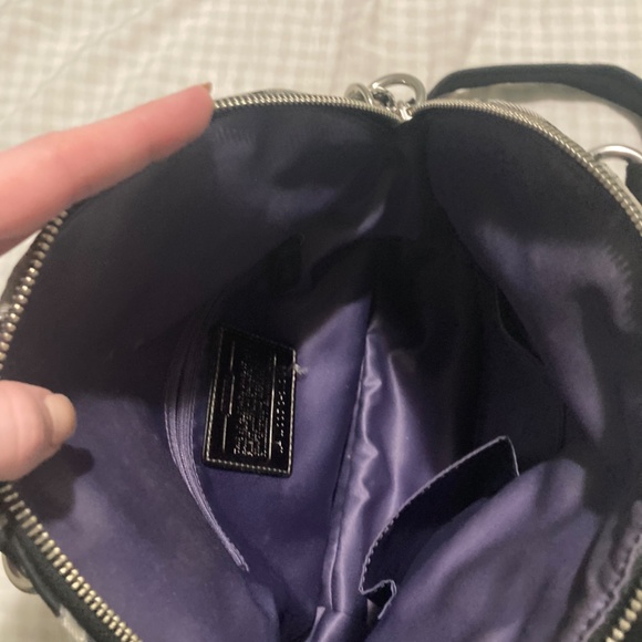 Coach Poppy metallic signature purse - Picture 4 of 7